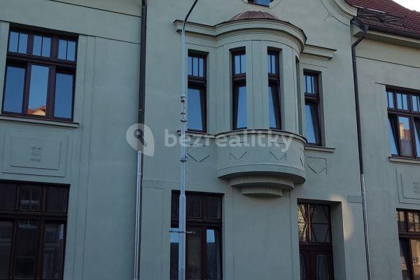 Pronájem bytu 3+1 80 m², Třebízského, Slaný