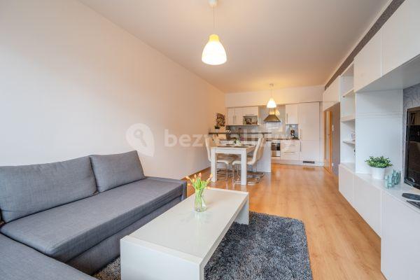 Pronájem bytu 2+kk 62 m², Pod Harfou, Hlavní město Praha