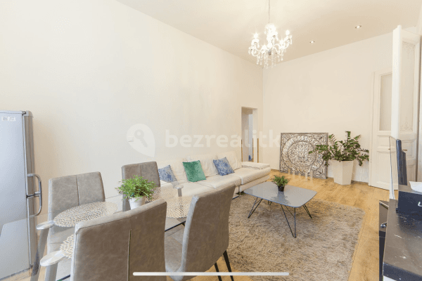 Pronájem bytu 3+kk 81 m², Pobřežní, Praha