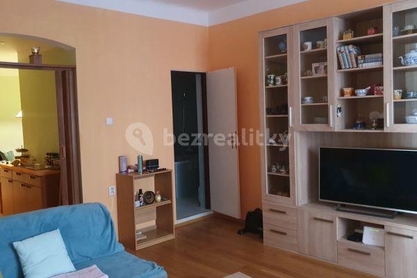 Prodej bytu 2+1 71 m², Tusarova, Praha, Praha