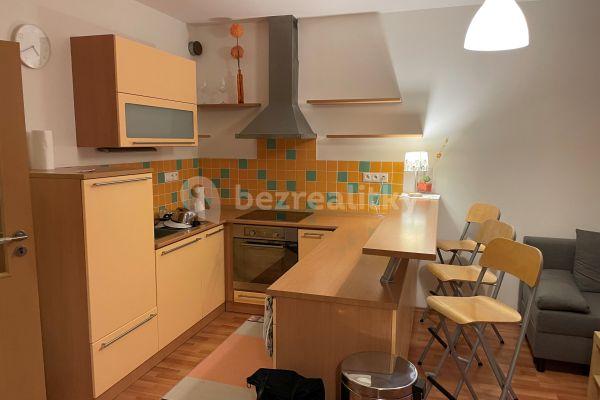 Pronájem bytu 1+kk 38 m², Mikulova, Prague