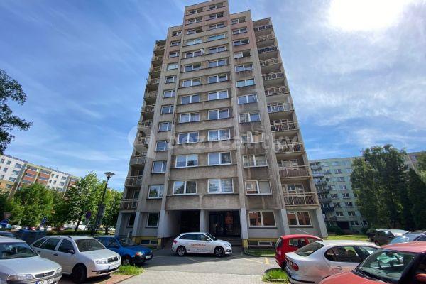 Pronájem bytu 1+kk 28 m², Masarykova třída, 