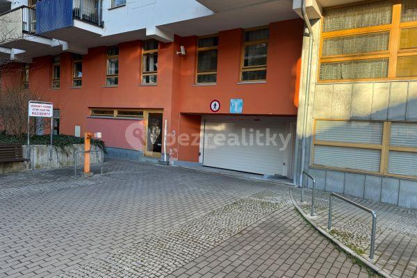 Pronájem garáže 12 m², Randova, Hlavní město Praha