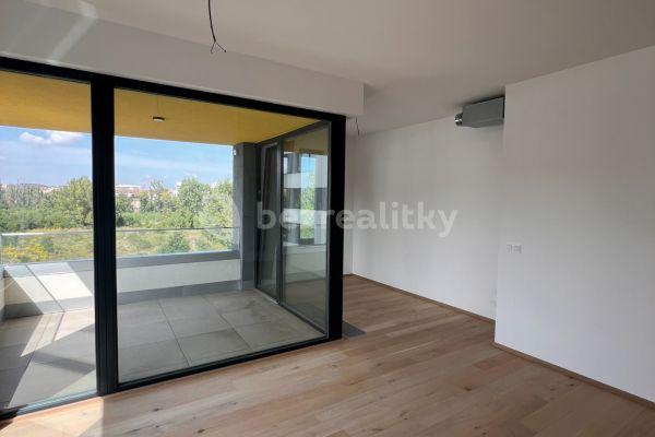 Pronájem bytu 2+kk 60 m², Sokolova, Praha