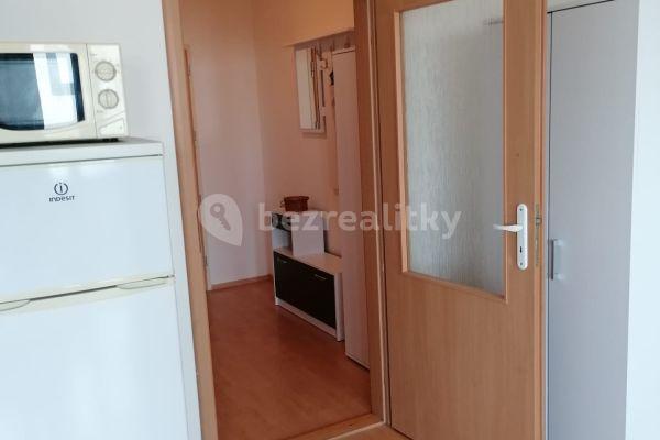 Pronájem bytu Garsoniéra 37 m², Vyšehradská, Petržalka