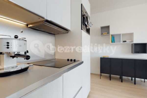 Prodej bytu 2+kk 53 m², Petrohradská, Praha