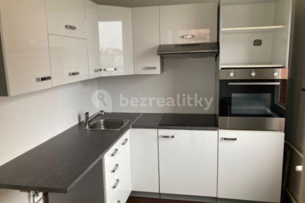 Pronájem bytu 2+1 54 m², Čs. armády, Kladno