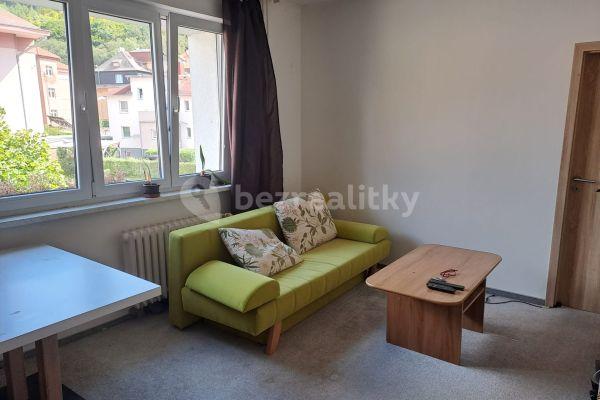 Pronájem bytu 3+1 56 m², Moskevská, Karlovy Vary