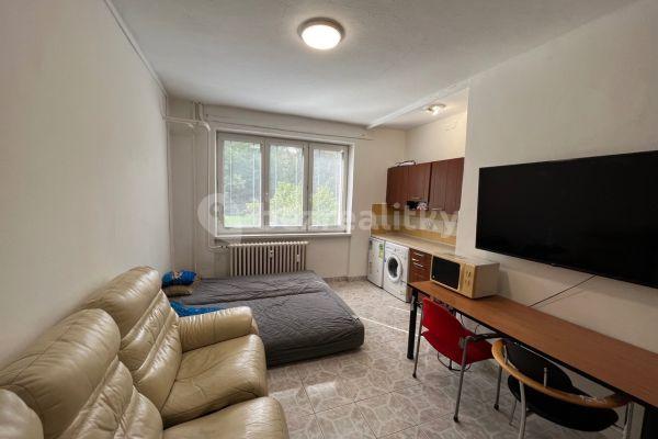 Prodej bytu 1+kk 25 m², U Lesa, Karviná