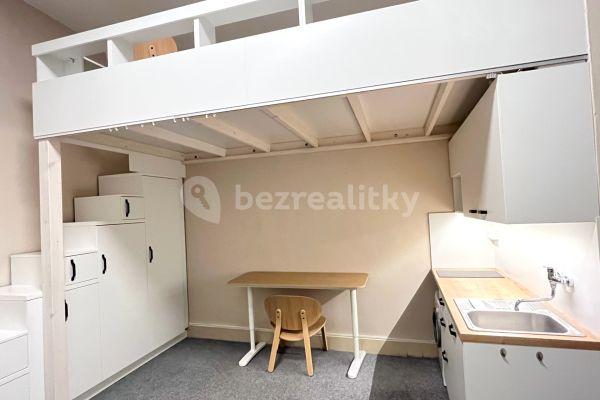 Prodej bytu 1+kk 23 m², Kazašská, Praha