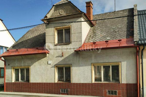 Prodej domu 240 m², pozemek 165 m², Masarykova, Moravský Beroun