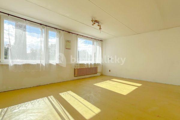 Prodej bytu 3+1 69 m², Pražská, Slaný