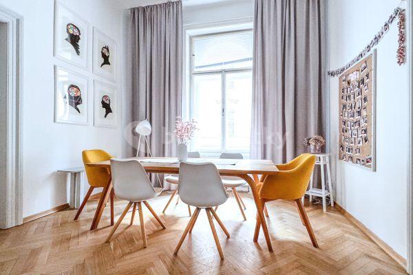 Pronájem bytu 4+1 136 m², Betlémská, Praha