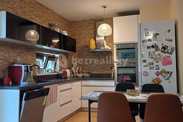 Prodej bytu 3+kk 65 m², Vladycká, Hlavní město Praha