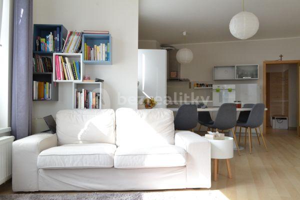 Pronájem bytu 2+kk 71 m², Sazovická, Praha