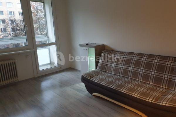 Pronájem bytu 1+kk 27 m², Moskevská, Most