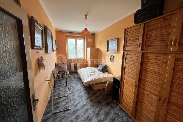 Pronájem bytu 3+kk 75 m², Podnádražní, Hlavní město Praha