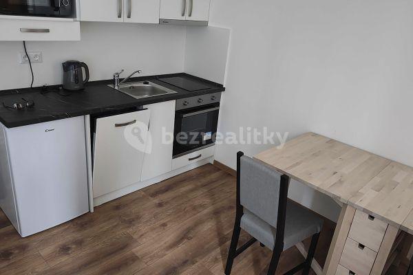 Pronájem bytu 1+kk 22 m², Suchdolské náměstí, Hlavní město Praha