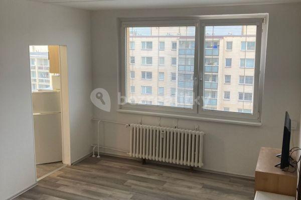 Pronájem bytu 1+kk 31 m², Brodského, Praha