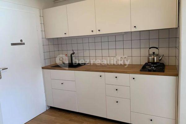 Pronájem bytu 2+1 42 m², Slovinská, Hlavní město Praha