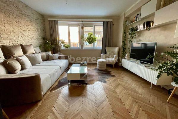 Pronájem bytu 2+1 68 m², Sokolovská, Praha, Praha