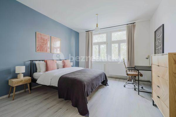 Pronájem bytu 2+1 50 m², Rostovská, Praha