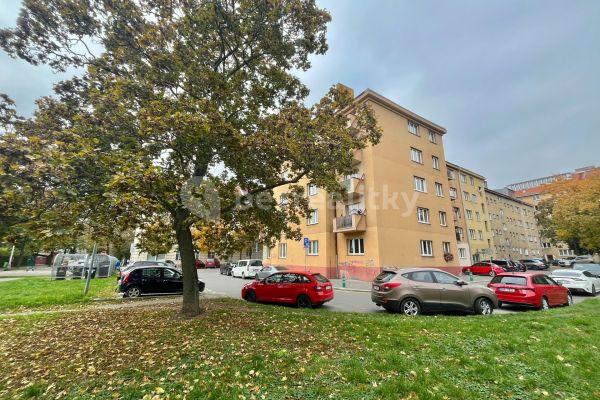 Prodej bytu 3+kk 78 m², Nemocniční, Praha