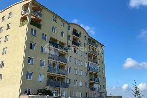 Prodej bytu 1+kk 40 m², V Honech, Klecany