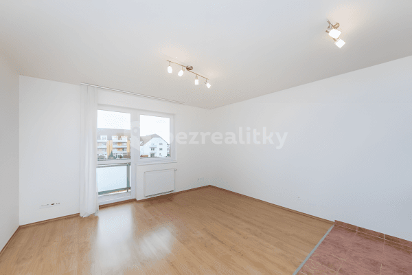 Prodej bytu 1+kk 28 m², Švihovská, Hlavní město Praha