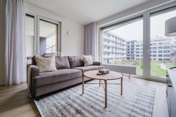 Pronájem bytu 2+1 64 m², Vrbenského, Praha