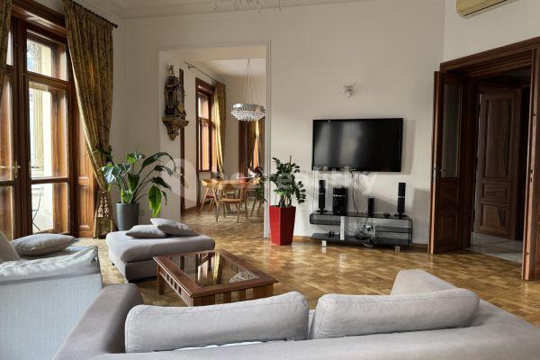 Pronájem bytu 4+1 140 m², Lázeňská, Praha