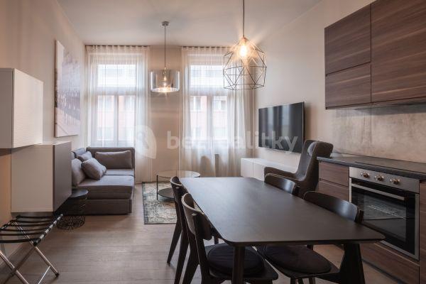 Pronájem bytu 2+1 47 m², Římská, Praha